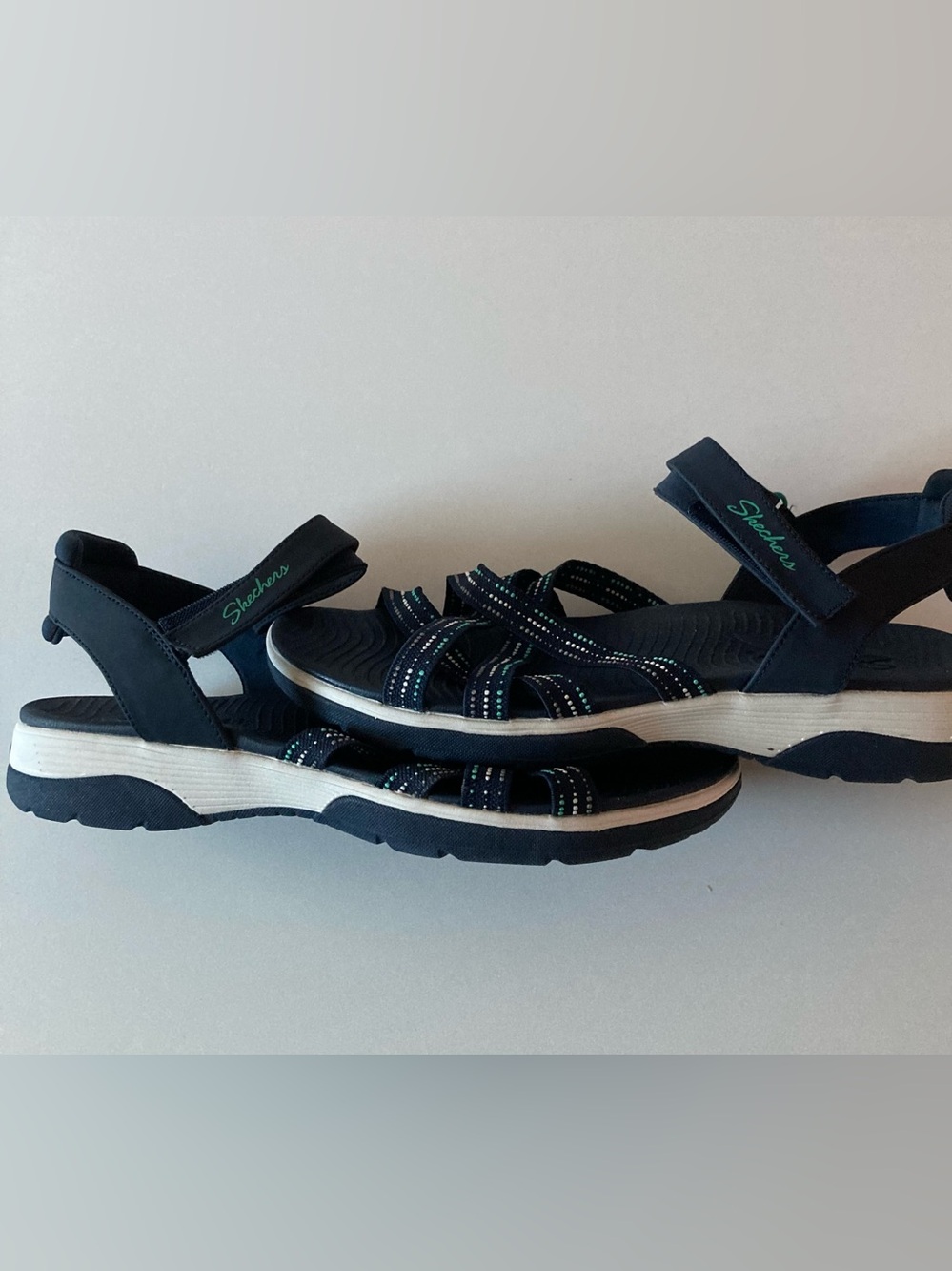 Skechers Women’s SZ 9 Blue Reggae sport Sandals with arch fit Like new - Picture 9 of 11